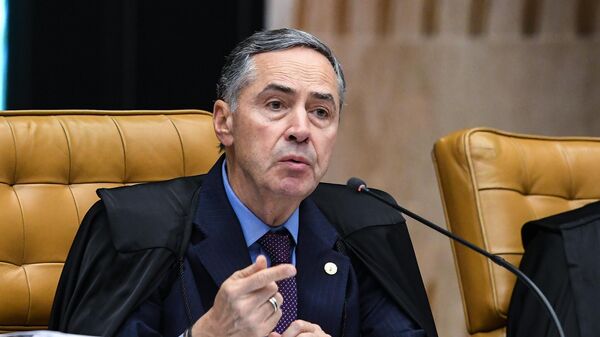 O ministro Luís Roberto Barroso participa de sessão plenária do STF. Brasília (DF), 27 de setembro de 2023 - Sputnik Brasil