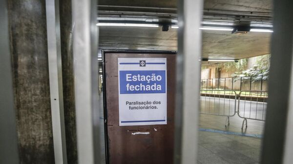 Estação da Sé fechada devido a greve dos metroviários. São Paulo, 3 de outubro de 2023 - Sputnik Brasil