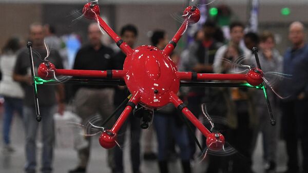 Drone chinês durante exibição (imagem referencial) - Sputnik Brasil