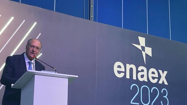 Geraldo Alckmin discursa no 42º Encontro Nacional de Comércio Exterior (Enaex), no Rio de Janeiro. Brasil, 5 de outubro de 2023 - Sputnik Brasil