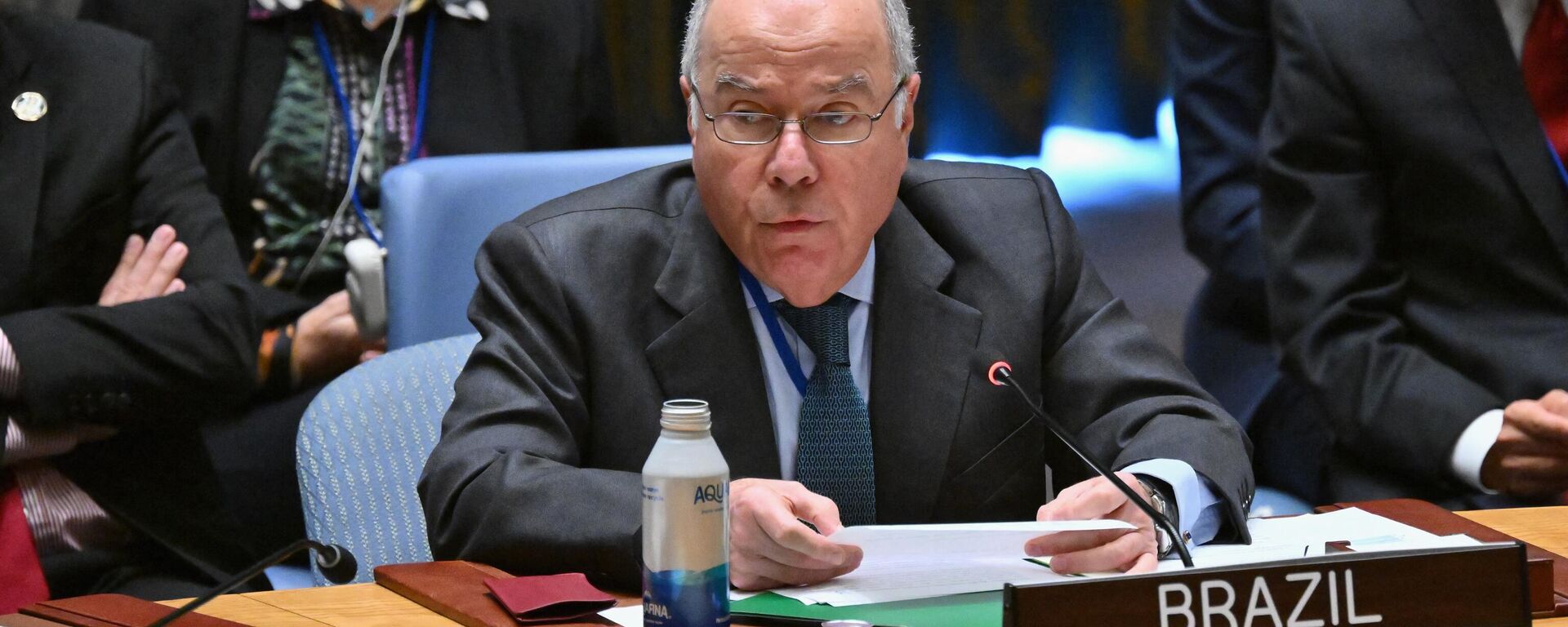 O chanceler brasileiro, Mauro Vieira, fala durante reunião do Conselho de Segurança de alto nível sobre a situação na Ucrânia, à margem da 78ª Assembleia Geral da ONU, na sede da ONU em Nova York. EUA, 20 de setembro de 2023 - Sputnik Brasil, 1920, 18.10.2023