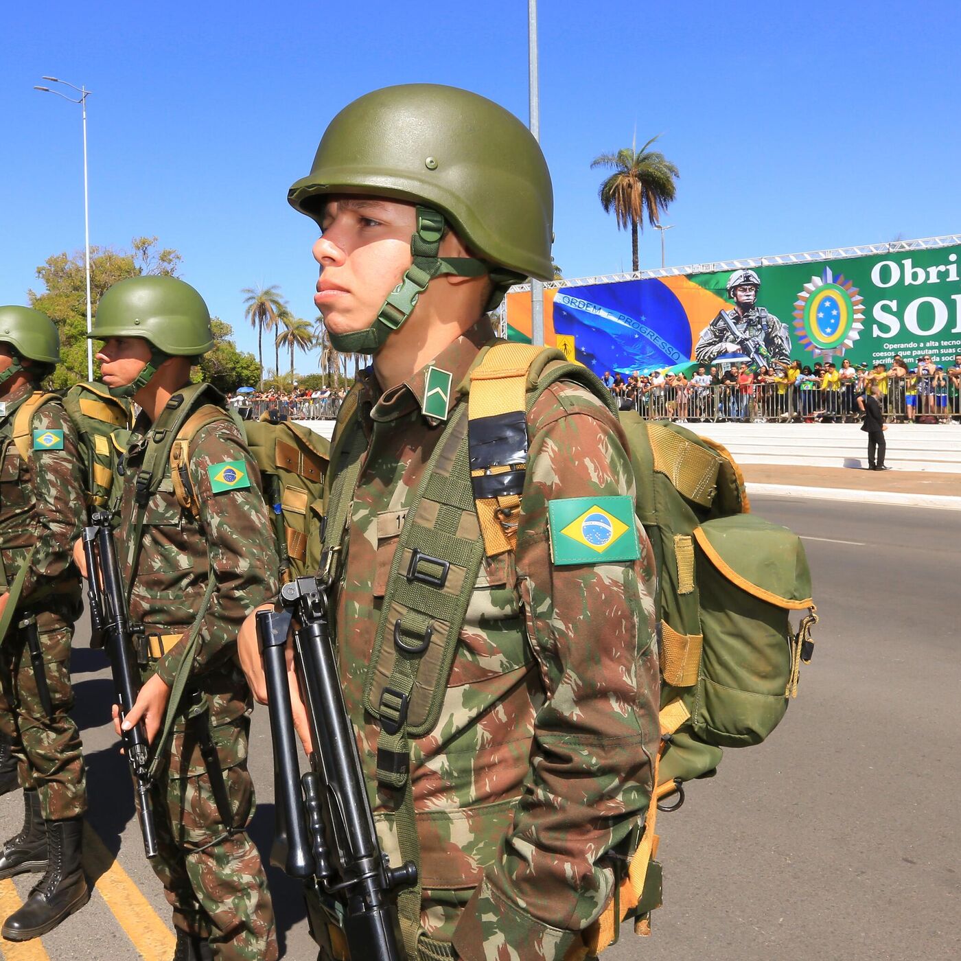 Ladrões levam 21 metralhadoras do Exército Brasileiro; 13 delas podem  derrubar aeronaves - 14.10.2023, Sputnik Brasil