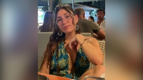 Celeste Fishbein desapareceu após integrantes do Hamas invadirem o kibtuz onde ela trabalhava como babá - Sputnik Brasil