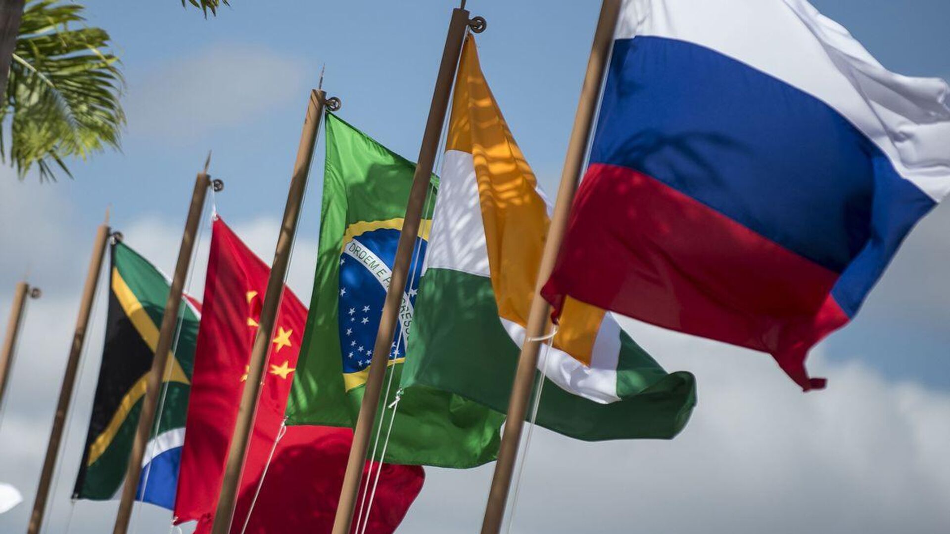Bandeiras dos países do BRICS - Sputnik Brasil, 1920, 21.11.2023