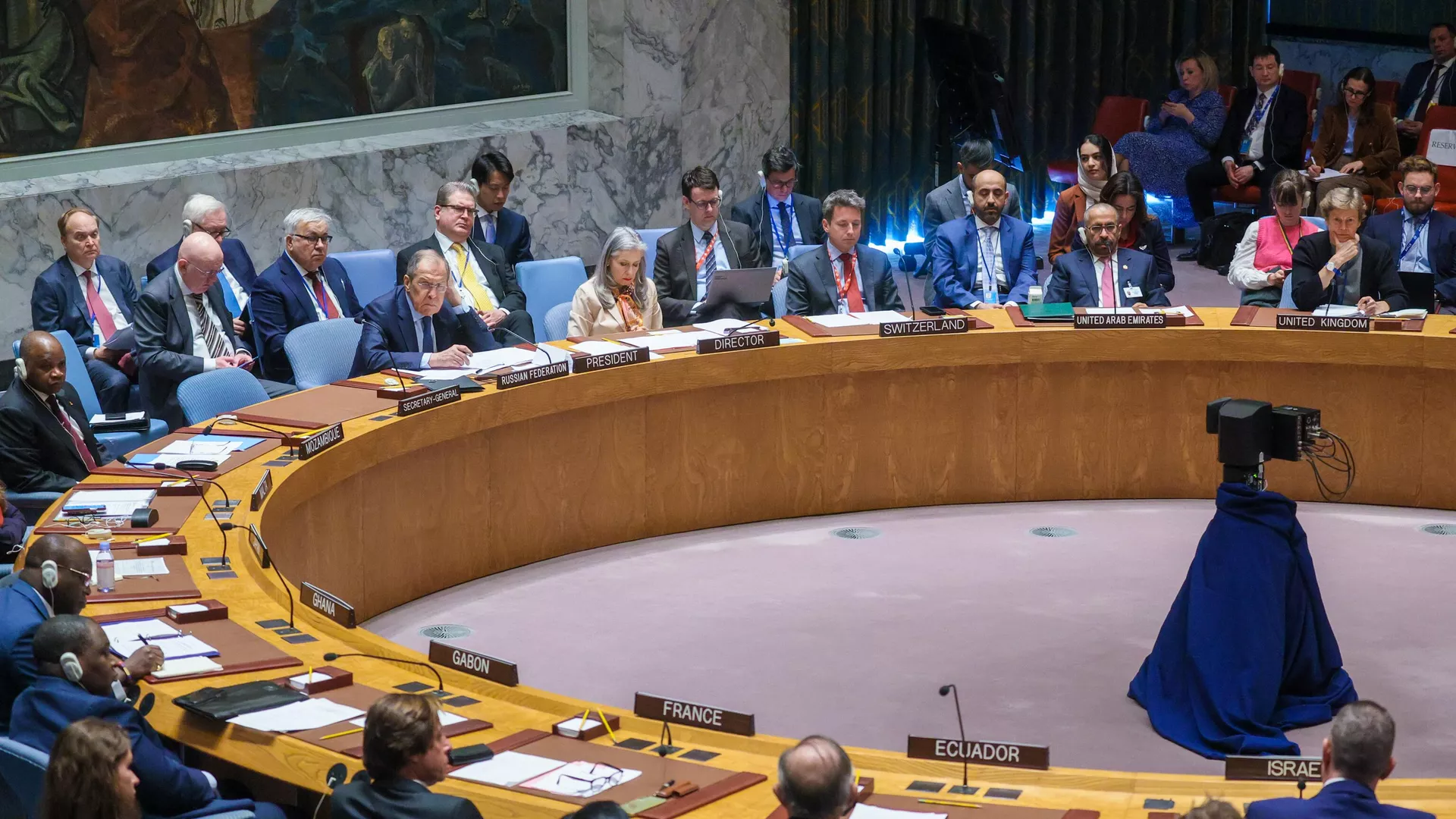 O ministro das Relações Exteriores da Rússia, Sergei Lavrov, em reunião do Conselho de Segurança da ONU sobre a situação no Oriente Médio e a questão palestina, em 24 de abril de 2023 - Sputnik Brasil, 1920, 30.10.2023