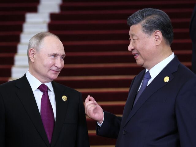 Vietname e Rússia aprofundam cooperação e associação estratégica