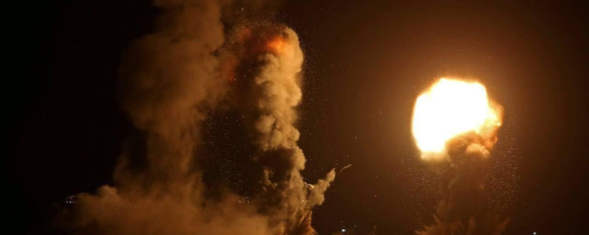 Bombardeios em Gaza na noite de 27 de outubro de 2023 - Sputnik Brasil, 1920, 14.11.2023