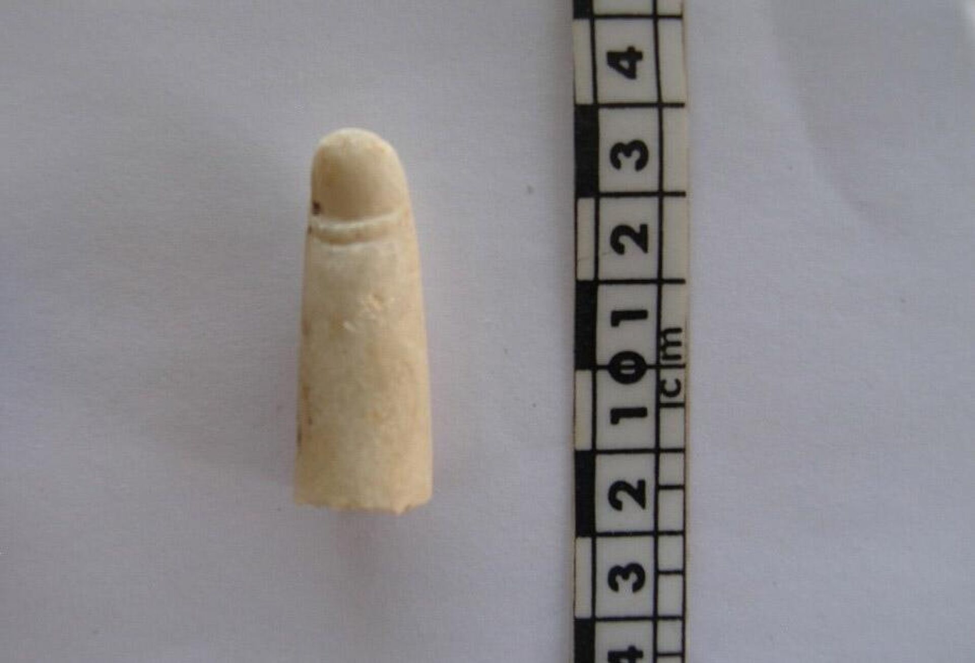 Um fragmento do dedo de uma estátua antiga que remonta ao século IV a.C. - Sputnik Brasil, 1920, 31.10.2023