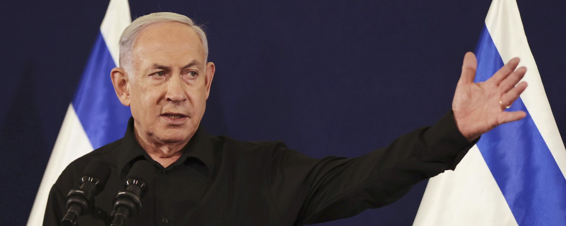 Primeiro-ministro Benjamin Netanyahu durante conferência de imprensa sobre a guerra contra o Hamas. Tel Aviv, 28 de outubro de 2023 - Sputnik Brasil, 1920, 19.01.2024