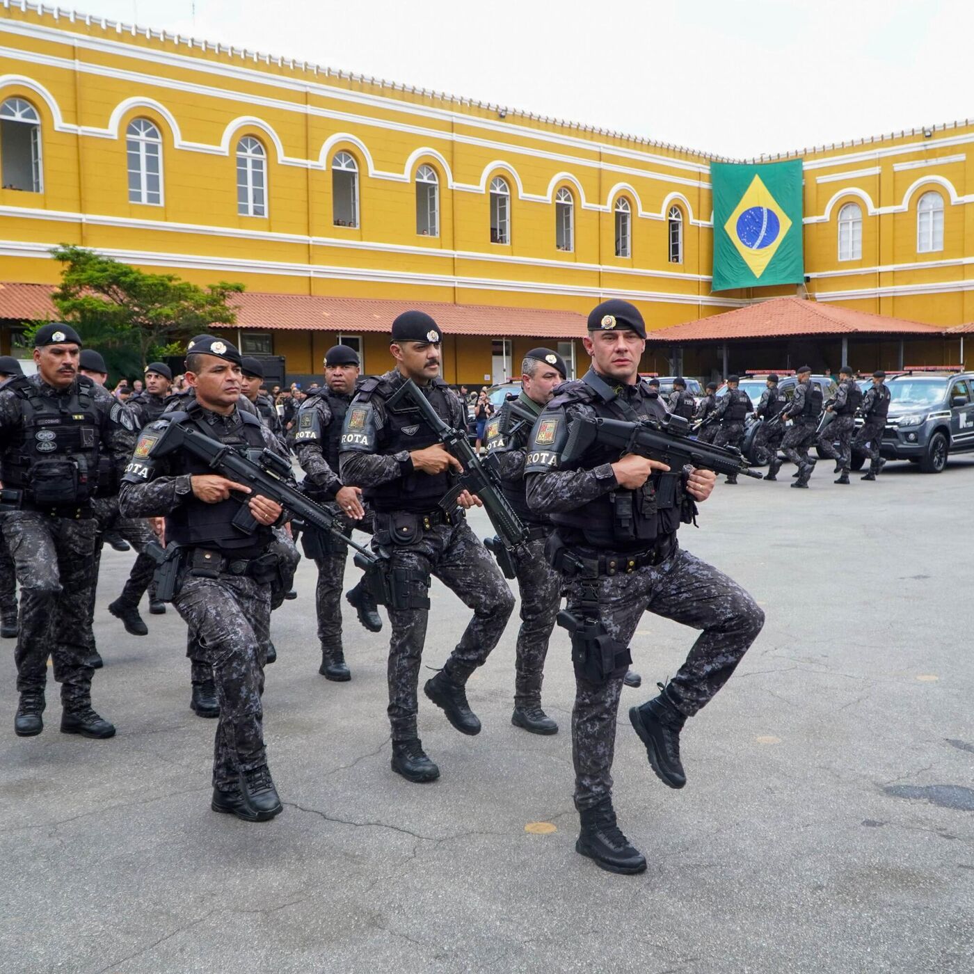 1º avião trazendo brasileiros de Israel chega a Brasília; haverá