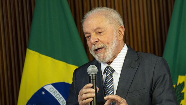 O presidente Luiz Inácio Lula da Silva durante instalação da Comissão Nacional para a Coordenação da Presidência do G20, no Palácio do Planalto. Brasília, 23 de novembro de 2023 - Sputnik Brasil