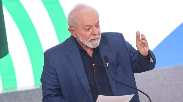 Luiz Inácio Lula da Silva sanciona o projeto de lei que define pensão para filhos de pessoas com hanseníase. Brasília, 24 de novembro de 2023 - Sputnik Brasil