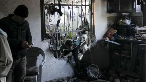 Casa destruída por ataque das Forças de Defesa de Israel na Cisjordânia. Tubas, 28 de novembro de 2023 - Sputnik Brasil