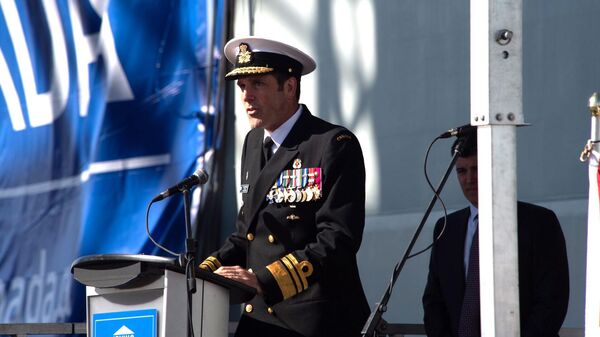 Vice-almirante da Marinha canadense, Angus Topshee - Sputnik Brasil