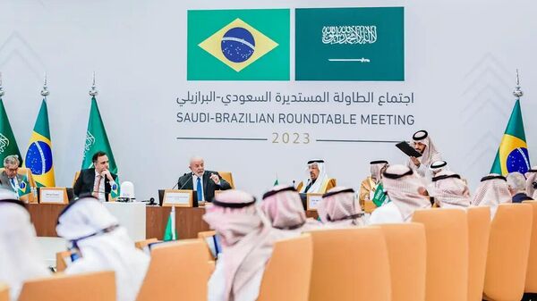 Em Riad, na Arábia Saudita, Lula destaca investimentos brasileiros em energia verde - Sputnik Brasil
