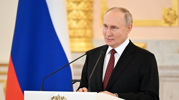 Vladimir Putin, presidente russo, discursa em cerimônia de entrega de credenciais a embaixadores estrangeiros extraordinários e plenipotenciários Grande Palácio do Kremlin, Moscou, Rússia, 4 de dezembro de 2023 - Sputnik Brasil