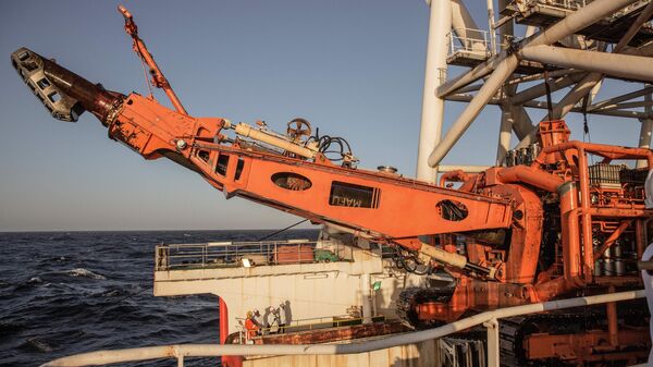 Uma máquina gigante de esteira usada para dragar o fundo do mar em busca de diamantes (foto de arquivo) - Sputnik Brasil