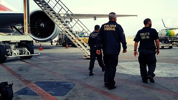 PF combate tráfico internacional de drogas no Aeroporto Internacional de Guarulhos, em São Paulo. Brasil, 7 de dezembro de 2023 - Sputnik Brasil