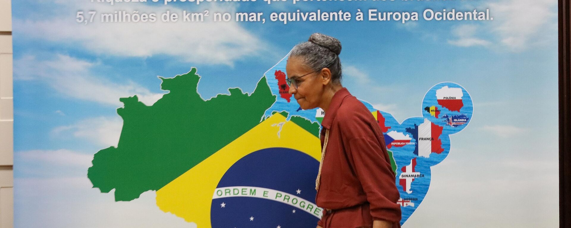 A ministra do Meio Ambiente e Mudança do Clima, Marina Silva, durante seminário que discute estratégias para a Amazônia Azul. Brasília (DF), 25 de setembro de 2023 - Sputnik Brasil, 1920, 27.12.2023