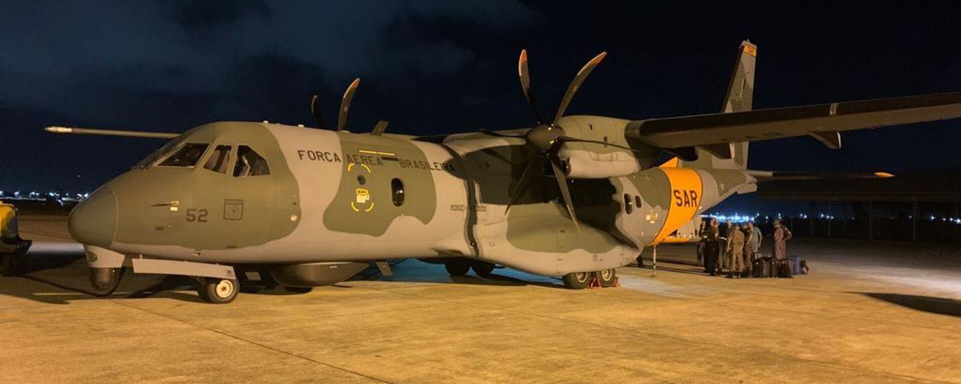 Uma aeronave SC-105 Amazonas, do Segundo Esquadrão do Décimo Grupo de Aviação, foi acionada na madrugada de 1º de janeiro de 2023 para buscar um helicóptero desaparecido entre São Paulo e Ilhabela - Sputnik Brasil, 1920, 01.01.2024