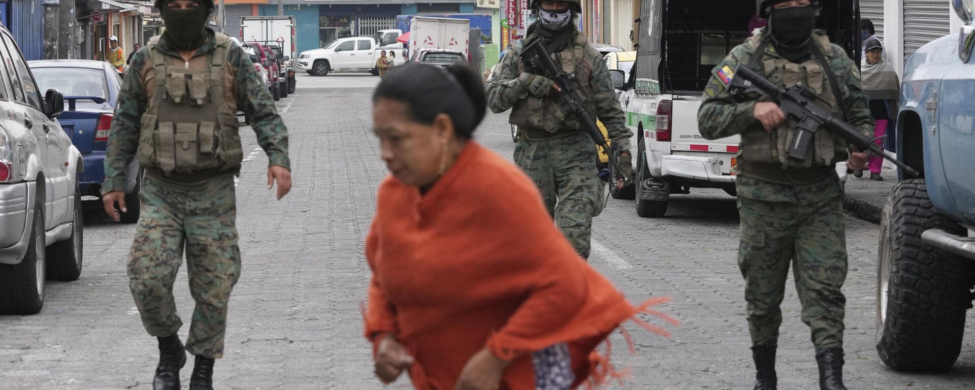 Forças Armadas tomam as ruas do Equador após fuga de um dos maiores criminosos do país do sistema prisional. Quito, 9 de janeiro de 2024 - Sputnik Brasil, 1920, 09.01.2024