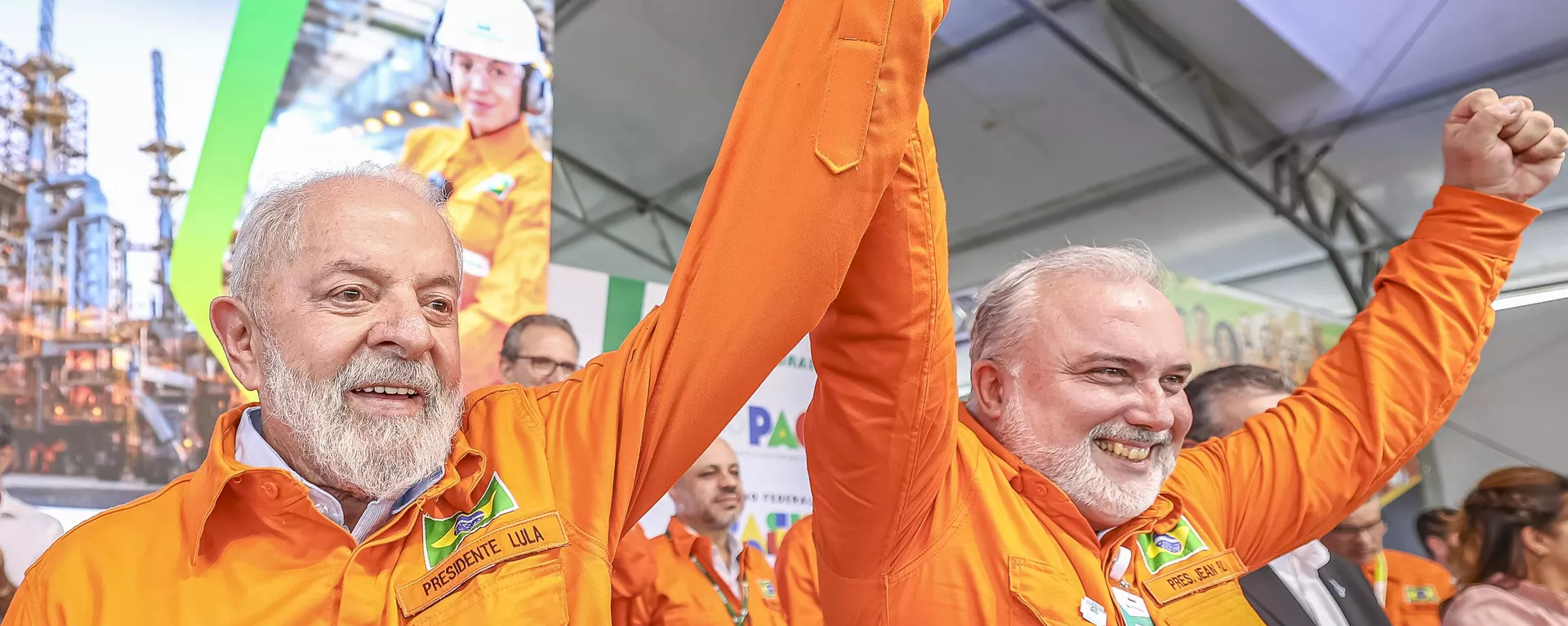 O presidente da República, Luiz Inácio Lula da Silva, e o presidente da Petrobras, Jean Paul Prates, durante cerimônia de retomada das obras da Refinaria Abreu e Lima (RNEST). Ipojuca (PE), 18 de janeiro de 2024 - Sputnik Brasil, 1920, 18.01.2024