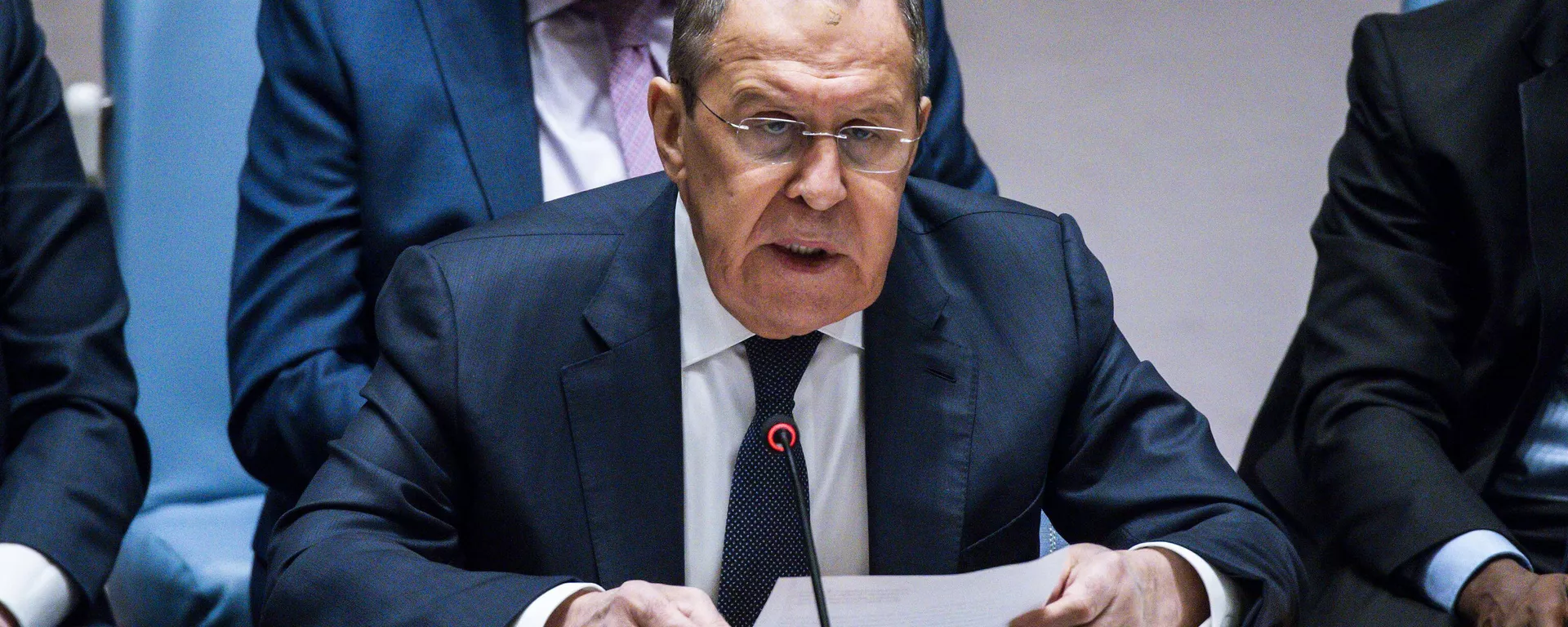 Sergei Lavrov, ministro das Relações Exteriores da Rússia, fala durante sessão do Conselho de Segurança da ONU na sede das Nações Unidas, em Nova York, EUA, 22 de janeiro de 2024 - Sputnik Brasil, 1920, 22.01.2024