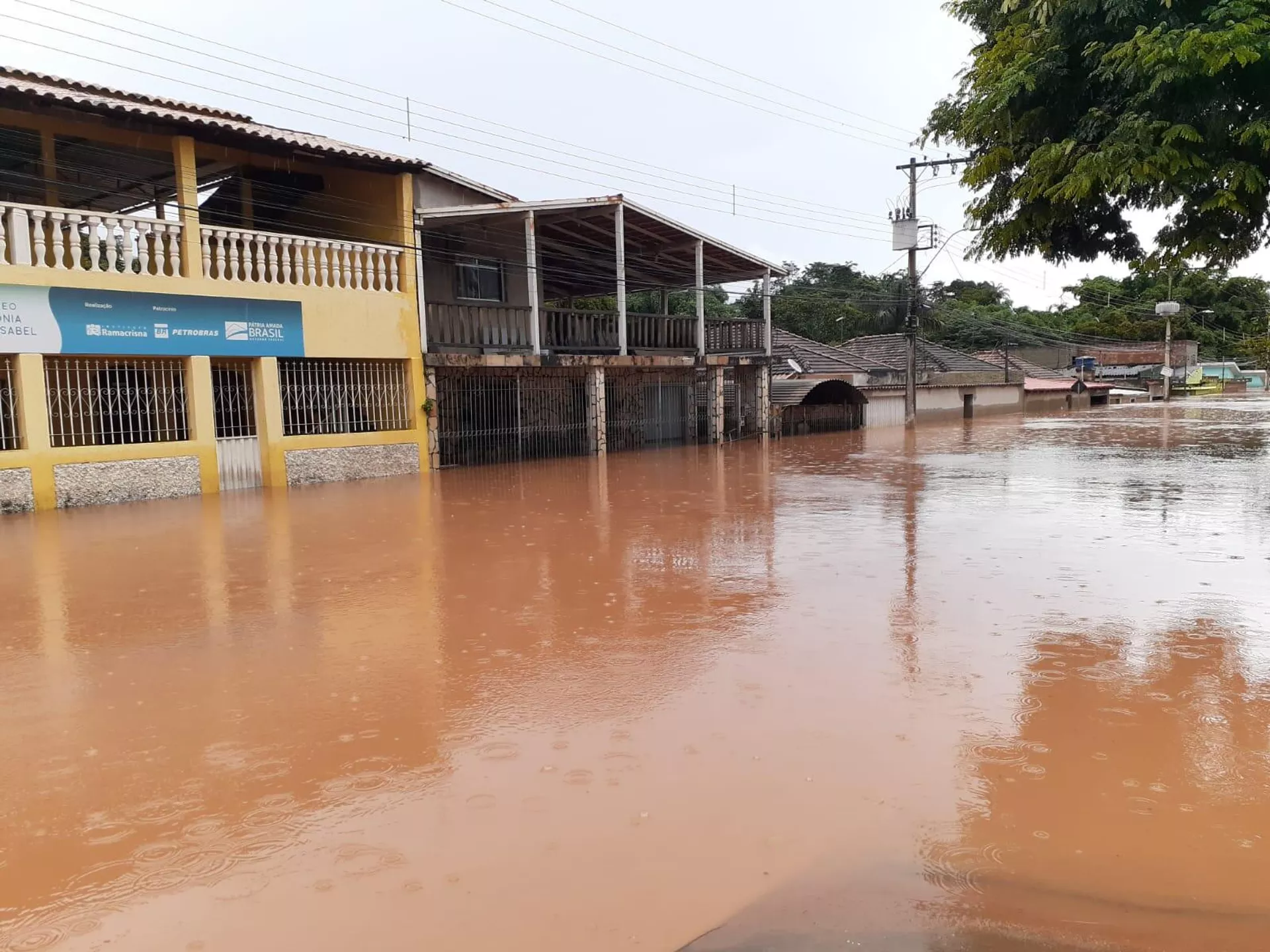 Águas do rio Paraopeba atingiram ruas do bairro de Citrolândia e levaram local à destruição. Betim, janeiro de 2022 - Sputnik Brasil, 1920, 22.01.2024