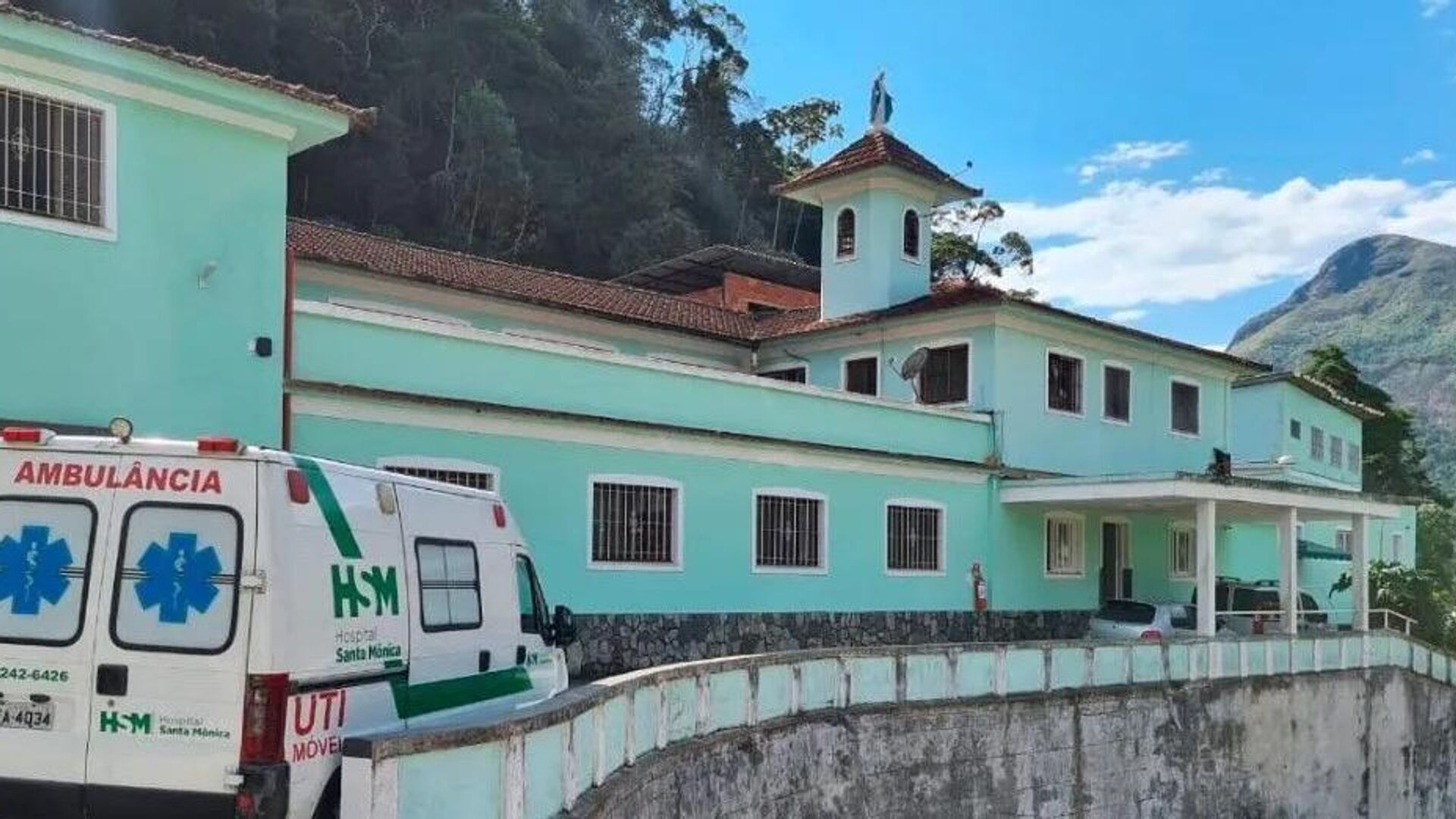 Fachada do hospital Santa Mônica, em Petrópolis (RJ), assumido pela prefeitura em 2022 - Sputnik Brasil, 1920, 26.01.2024