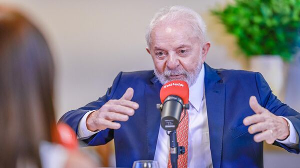 Presidente Luiz Inácio Lula da Silva concede entrevista a rádio mineira durante agenda em Minas Gerais. Belo Horizonte, 8 de fevereiro de 2024 - Sputnik Brasil
