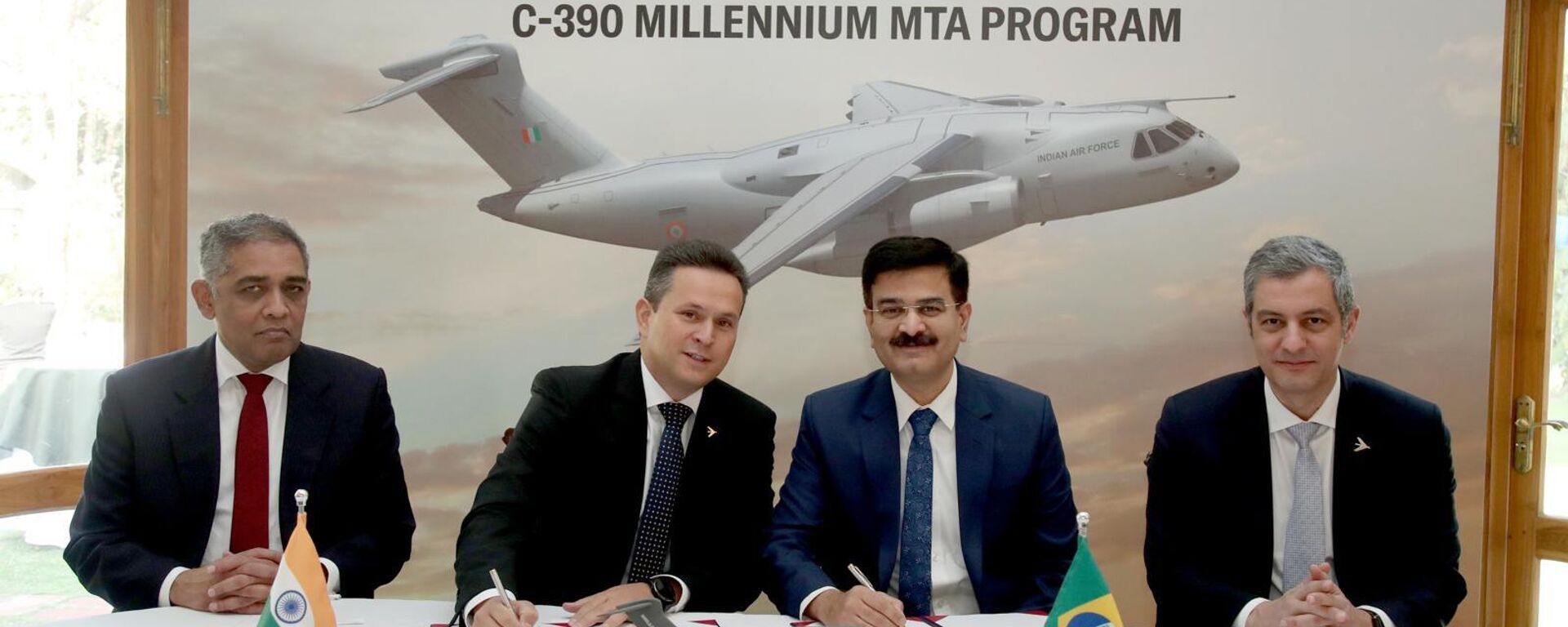 Embraer Defesa & Segurança e MahindraRise anunciam colaboração para o C-390 Millennium na Índia - Sputnik Brasil, 1920, 09.02.2024