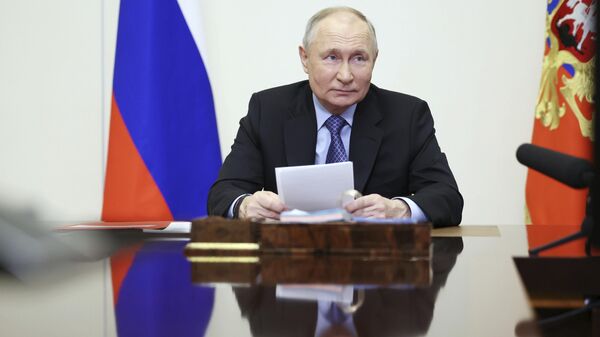Vladimir Putin preside reunião por videoconferência em Moscou. Rússia, 13 de fevereiro de 2024 - Sputnik Brasil