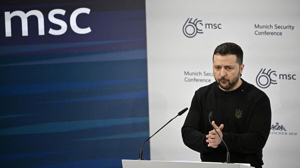 Vladimir Zelensky, presidente da Ucrânia, dá discurso na 60ª Conferência de Segurança de Munique (MSC, na sigla em inglês) no hotel Bayerischer Hof em Munique, Alemanha, 17 de fevereiro de 2024 - Sputnik Brasil