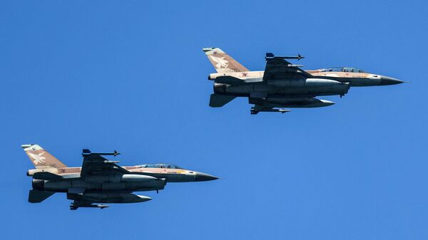 Aviões de combate F-16 Falcon da Força Aérea Israelense - Sputnik Brasil