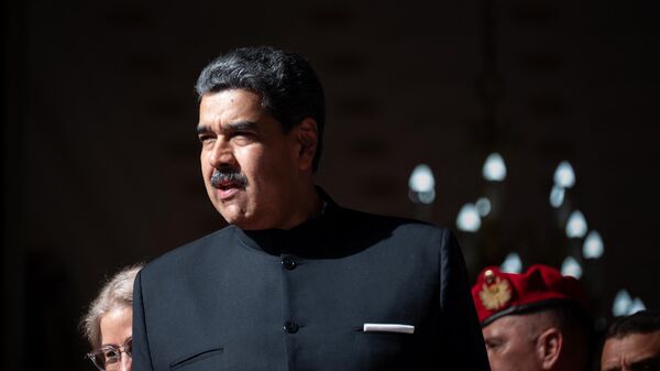 Nicolás Maduro, presidente da Venezuela, durante reunião com Sergei Lavrov, ministro das Relações Exteriores da Rússia (fora da foto), no Palácio Presidencial de Miraflores, em Caracas, Venezuela, 20 de fevereiro de 2024 - Sputnik Brasil