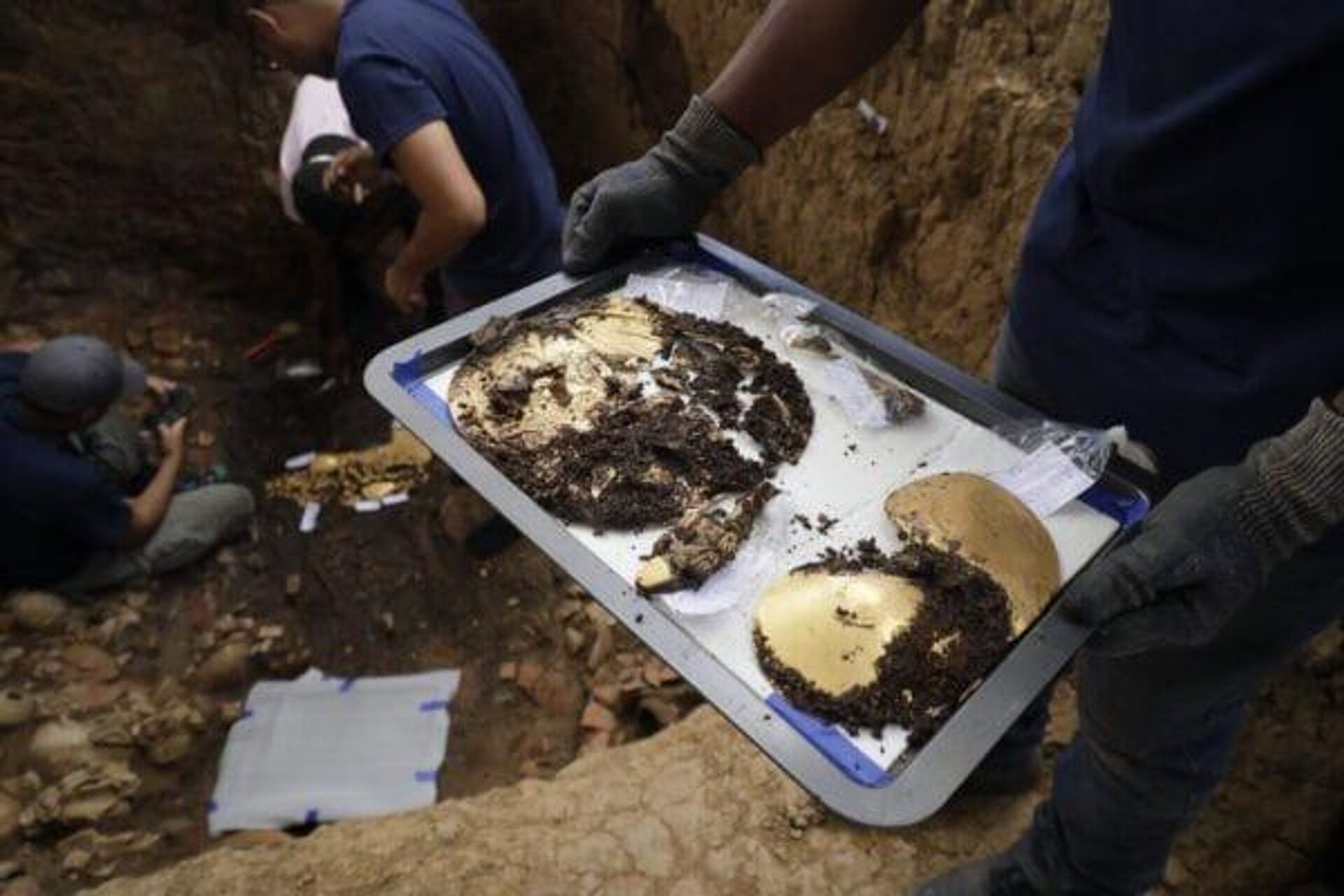 Túmulo descoberto no Panamá da cultura pré-hispânica Coclé cheio de artefatos de ouro e cerâmica - Sputnik Brasil, 1920, 04.03.2024