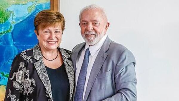 Presidente brasileiro Lula e Kristalina Georgieva, diretora do FMI, durante reunião - Sputnik Brasil