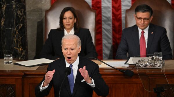 Joe Biden, presidente dos EUA, dá discurso do Estado da União na Câmara dos Representantes, no Capitólio dos EUA, em Washington, D. C. EUA, 7 de março de 2024 - Sputnik Brasil