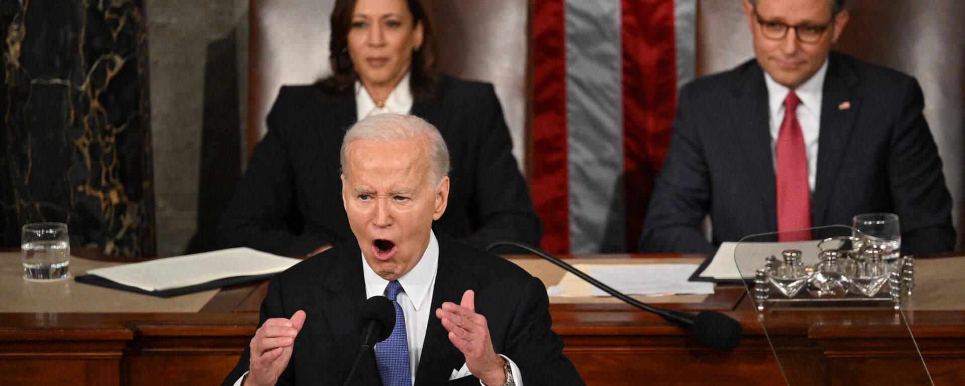 Joe Biden, presidente dos EUA, dá discurso do Estado da União na Câmara dos Representantes, no Capitólio dos EUA, em Washington, D. C. EUA, 7 de março de 2024 - Sputnik Brasil, 1920, 08.03.2024