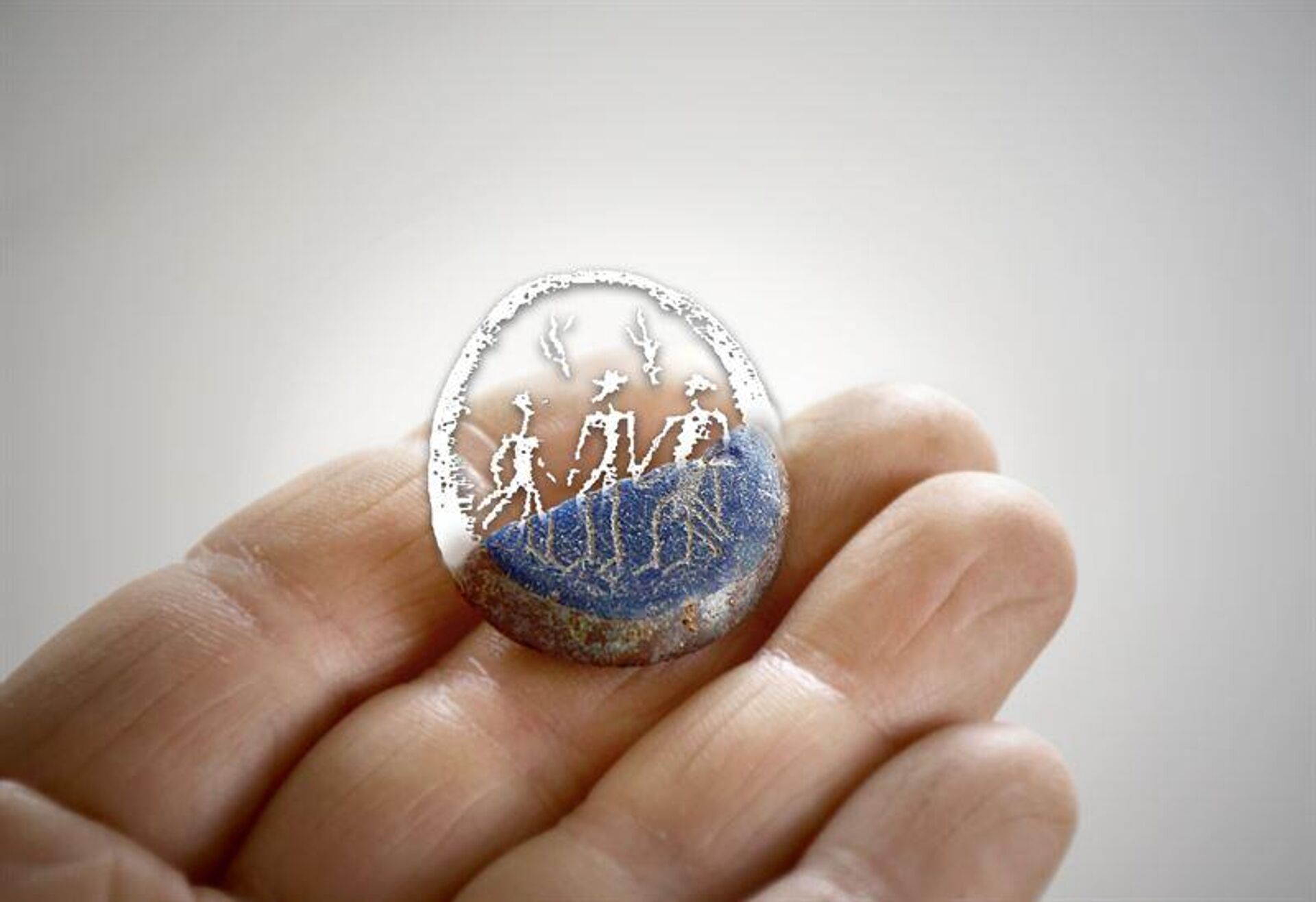 Antigo amuleto de vidro encontrado em Kalmar, Suécia - Sputnik Brasil, 1920, 11.03.2024