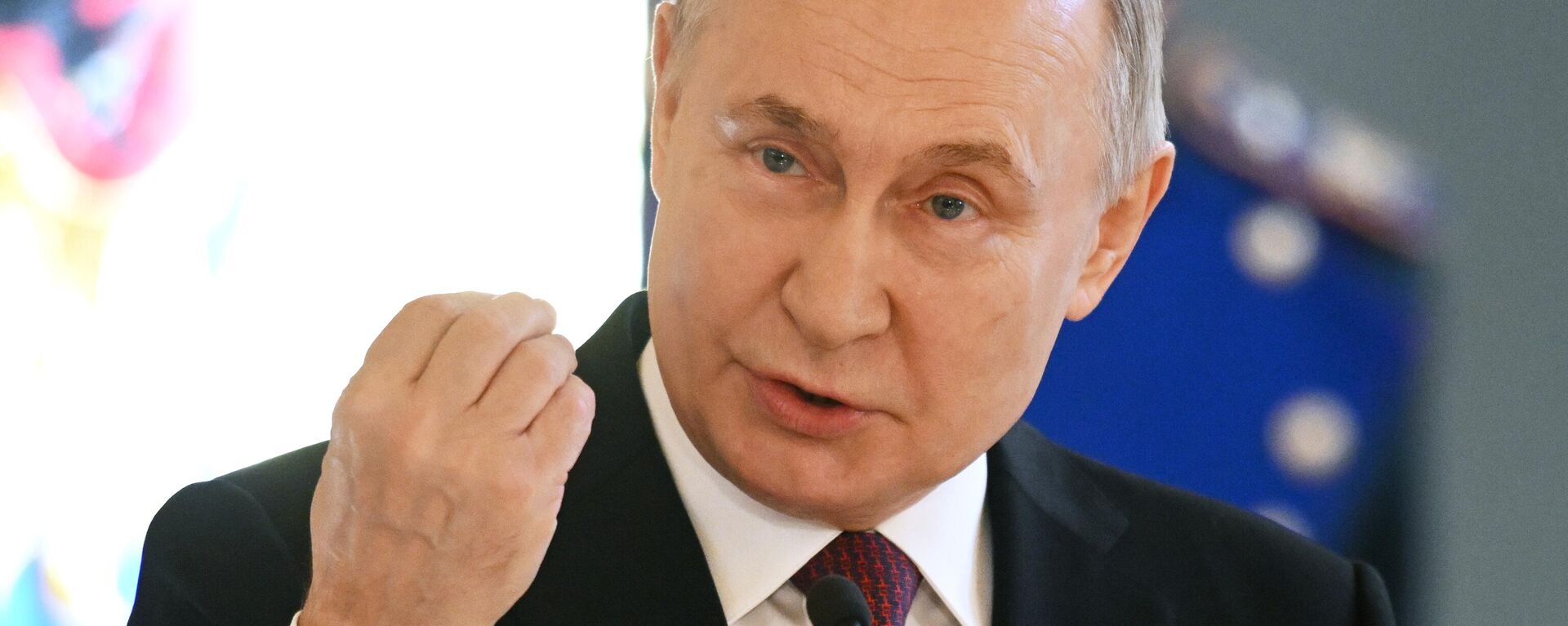 Vladimir Putin, presidente da Rússia, durante reunião com representantes no Kremlin, em 20 de março de 2024 - Sputnik Brasil, 1920, 11.04.2024