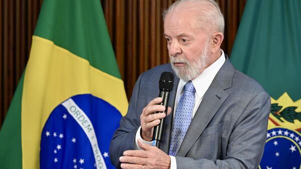 O presidente brasileiro, Luiz Inácio Lula da Silva, durante reunião ministerial no Palácio do Planalto, em Brasília (DF), em 18 de março de 2024 - Sputnik Brasil