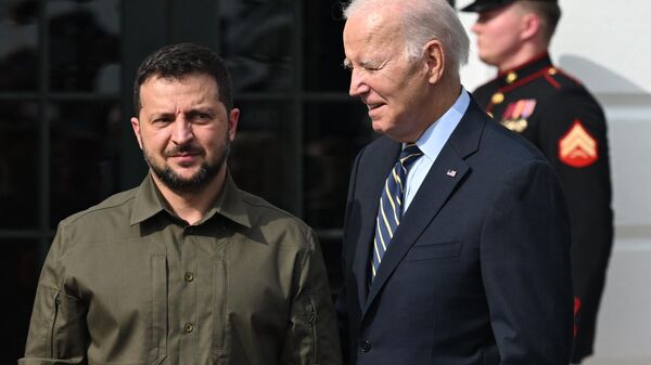 O presidente dos EUA, Joe Biden, dá as boas-vindas ao presidente ucraniano Vladimir Zelensky no Pórtico Sul da Casa Branca em Washington, D.C. EUA, 21 de setembro de 2023 - Sputnik Brasil
