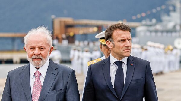 Cerimônia de lançamento ao mar do submarino Tonelero, com a participação do Presidente da República Francesa, Emmanuel Macron, 27 de março de 2024 - Sputnik Brasil
