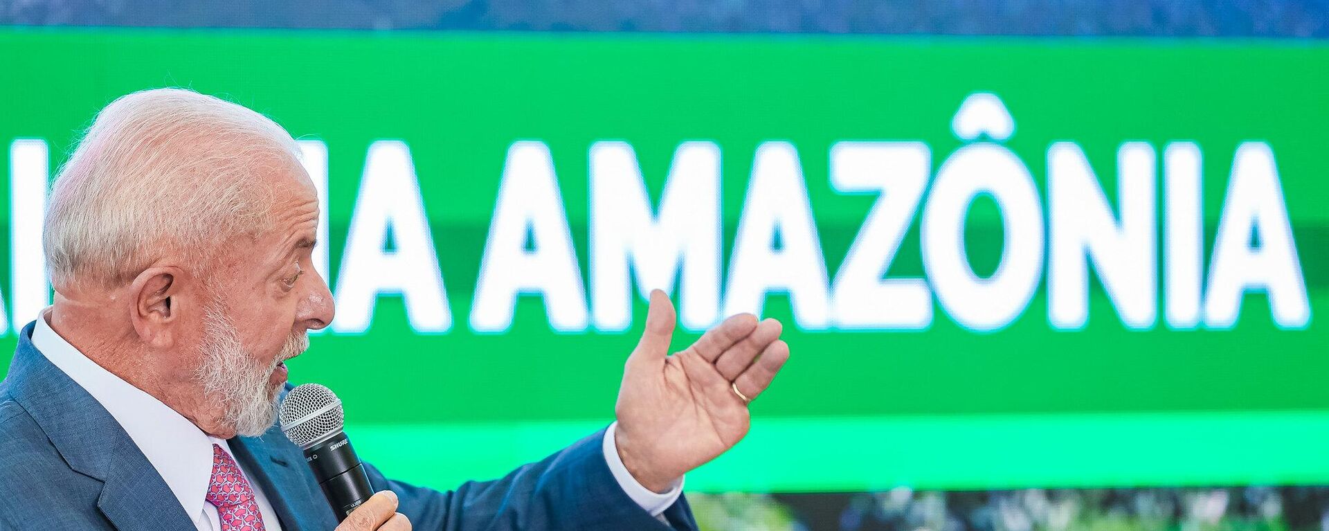 O presidente Luiz Inácio Lula da Silva durante evento de lançamento do programa para reduzir o desmatamento na Amazônia. Brasília (DF), 9 de abril de 2024 - Sputnik Brasil, 1920, 10.04.2024