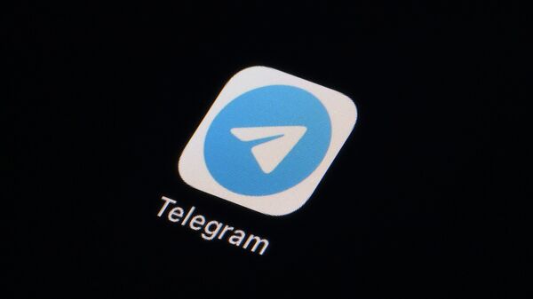 O ícone do aplicativo de mensagens instantâneas Telegram é visto em um smartphone em Marple, Pensilvânia, EUA, 28 de fevereiro de 2023 - Sputnik Brasil