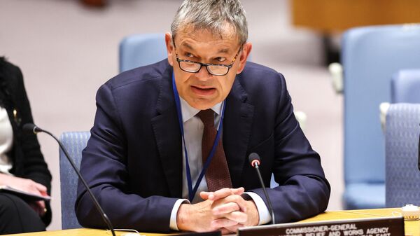 O Comissário Geral da Agência de Assistência e Obras N (UNRWA), Philippe Lazzarini, fala durante uma reunião do Conselho de Segurança das Nações Unidas sobre a UNRWA na sede da ONU em Nova York, em 17 de abril de 2024 - Sputnik Brasil