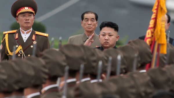 Kim Jong-un, líder da Coreia do Norte, na cerimônia de inauguração do Museu da Vitória na Guerra da Coreia, Pyongyang - Sputnik Brasil
