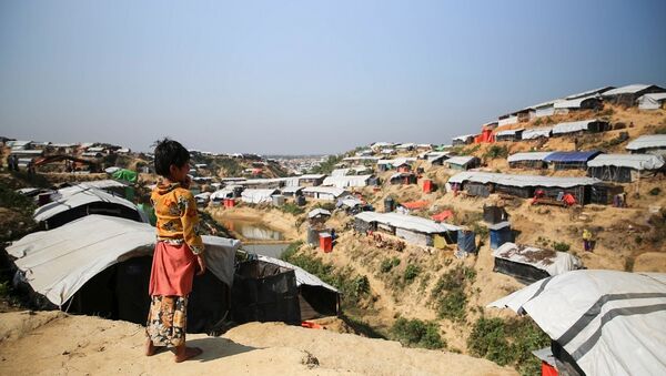 As condições de vida de crianças rohingya nos campos de refugiados em Bangladesh são sombrias. - Sputnik Brasil