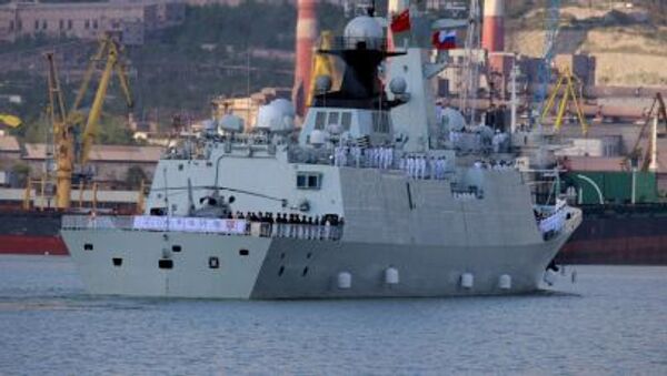 Navio da China que participa nos exercícios navais Cooperação Naval 2015 - Sputnik Brasil